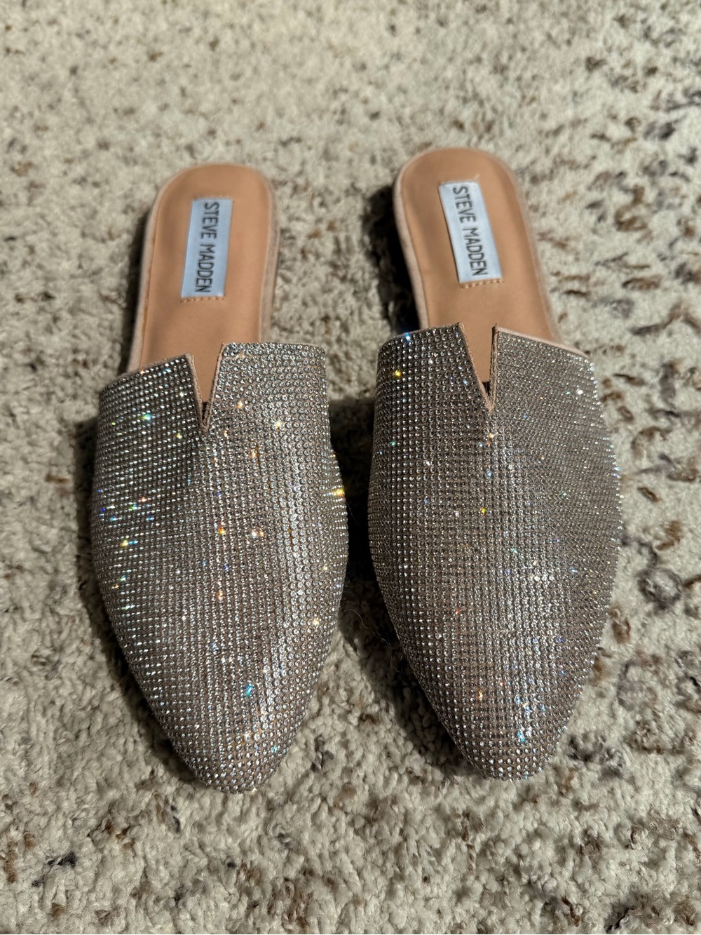 NWOT Steve Madden Champagne Crystal-Embellished Pointed Mules